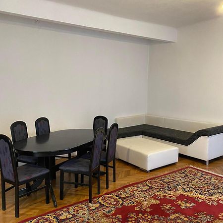 Apartament Istoric Ultracentral - With Parking Sibiu Exterior photo