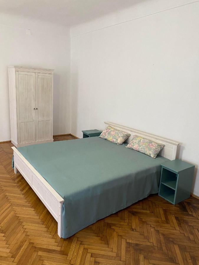 Apartament Istoric Ultracentral - With Parking Sibiu Exterior photo
